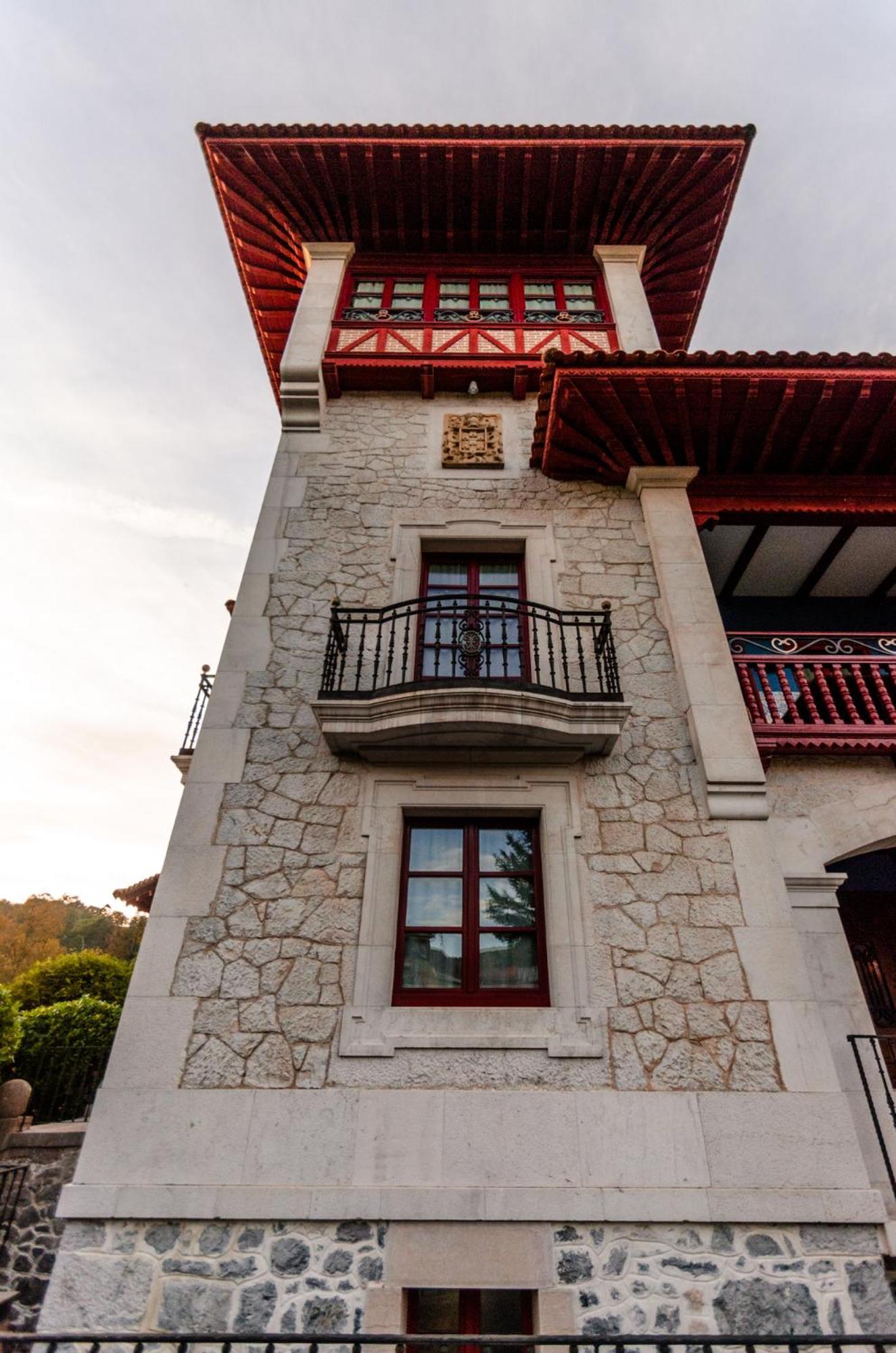 Hotel Palacete Real Villamayor  Εξωτερικό φωτογραφία